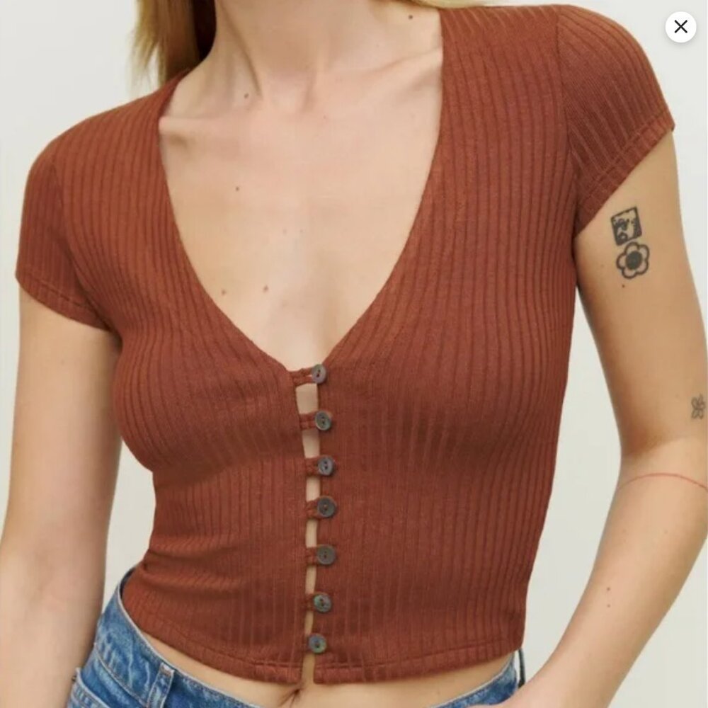 Reformation Nella Knit Button-Front Crop Top – Camel Brown (RARE color) - Picture 2 of 7